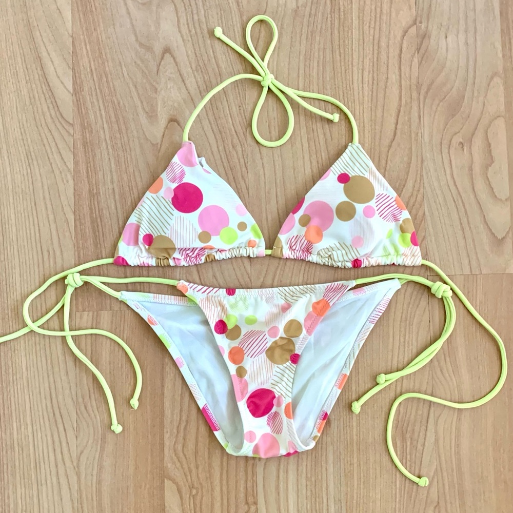 🌸SALE🌸Victoria’s Secret String Bikini Set